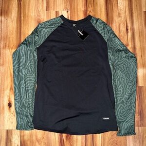 NWT Blackstrap Fleece Lined Base Layer